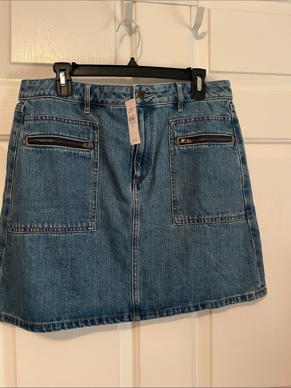 NWT LOFT Blue Denim Mini Skirt with Front Zip Pockets